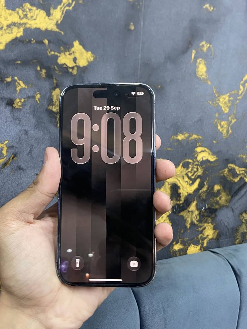 Apple iPhone 14 Pro 4