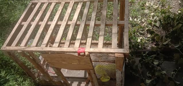 hen cage wooden