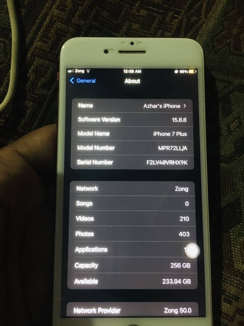 Apple iPhone 7 Plus 3