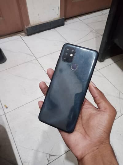Infinix Hot 10 4/64gb all ok full battery timing no any fault
