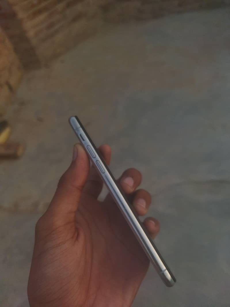 iphone x 4
