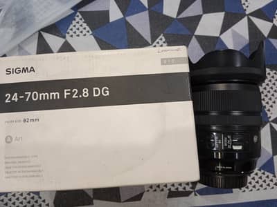 Sigma lans 24-70   2.8 Art Canon Mount