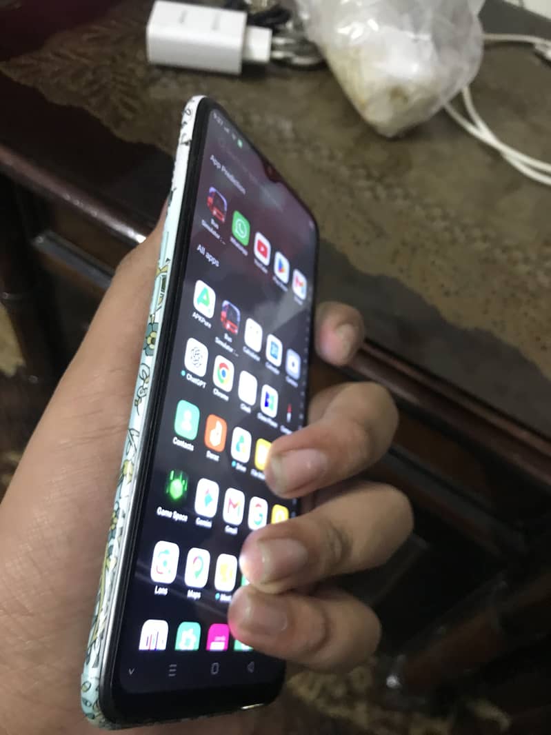 OPPO A31 4