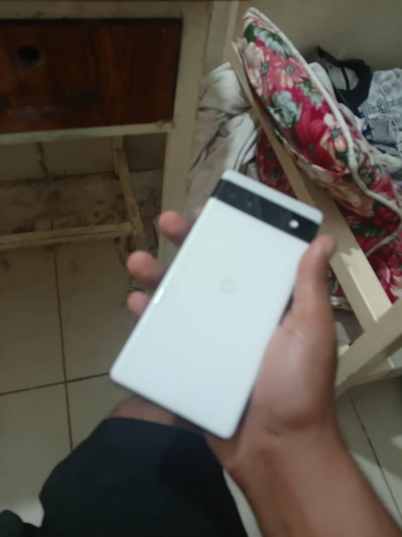 Google Pixel 6a 3