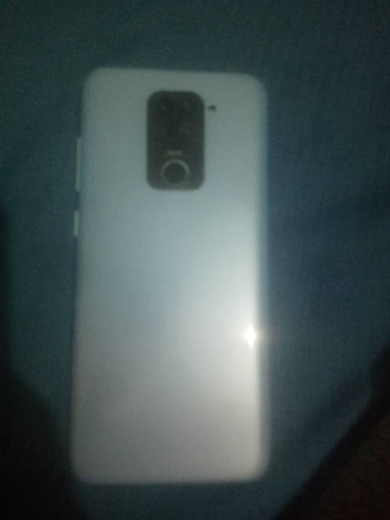 Xiaomi Redmi Note 9 4