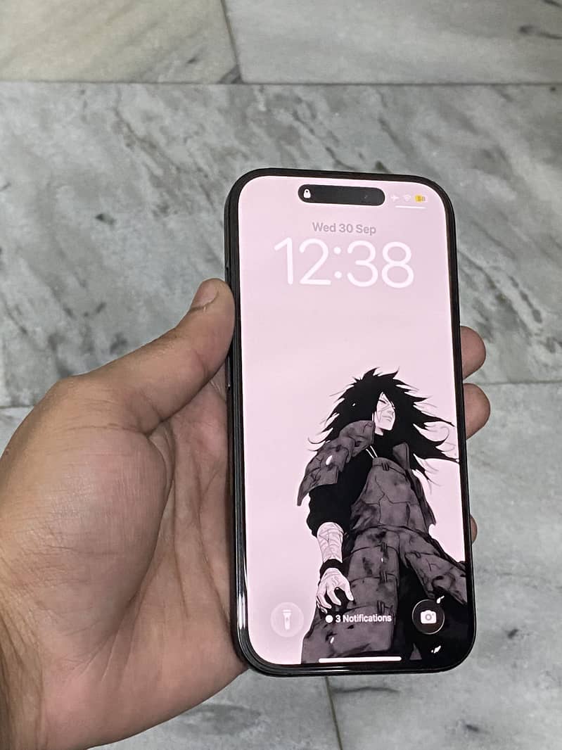 Apple iPhone 16 Pro 7