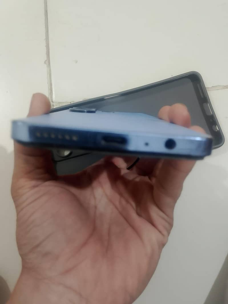Tecno CAMON 20 3
