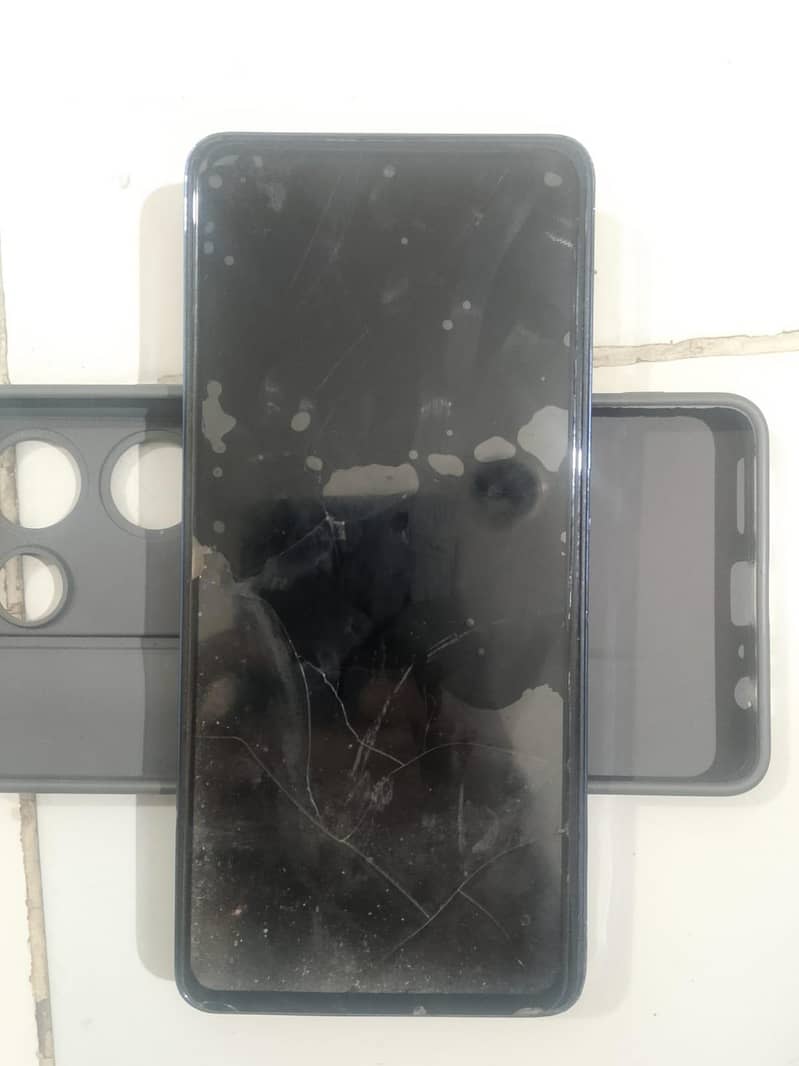 Tecno CAMON 20 4