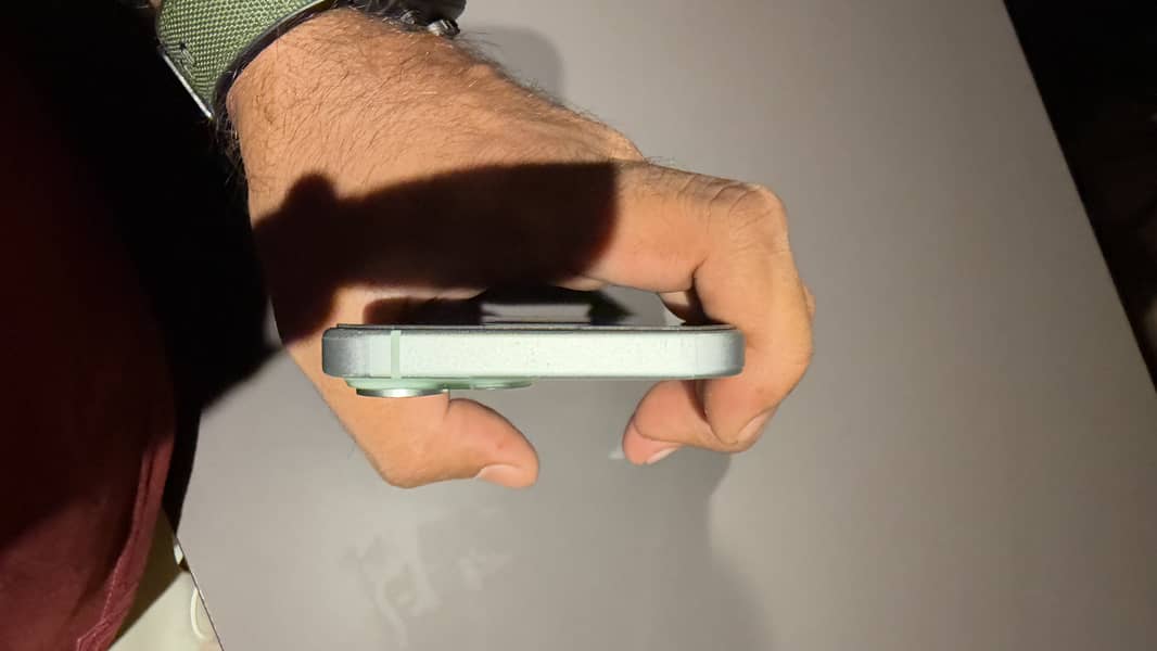Apple iPhone 15 0