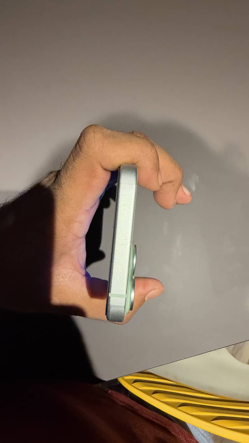 Apple iPhone 15 1