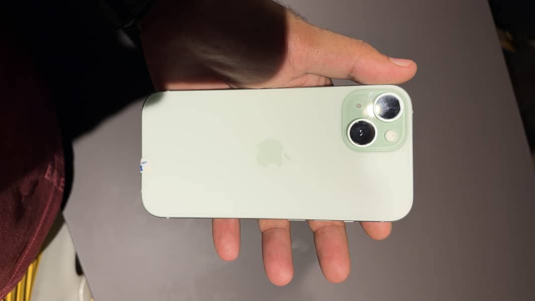 Apple iPhone 15 3