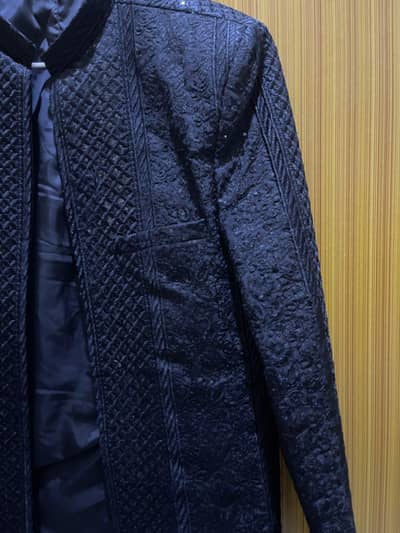 few hour's wearing coat avaiable in cheap price