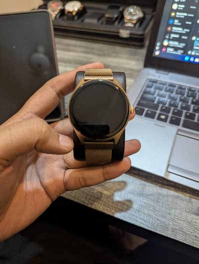 Zero watch with Amoled display