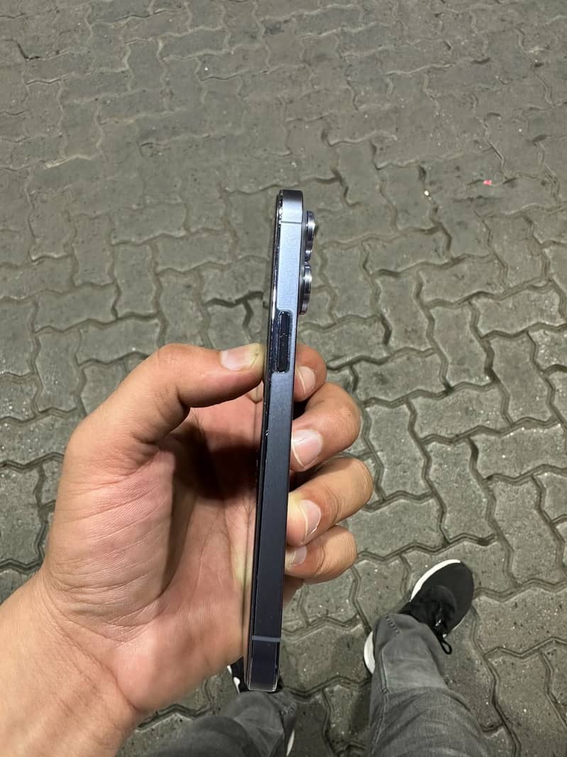 Apple iPhone 13 Pro 3