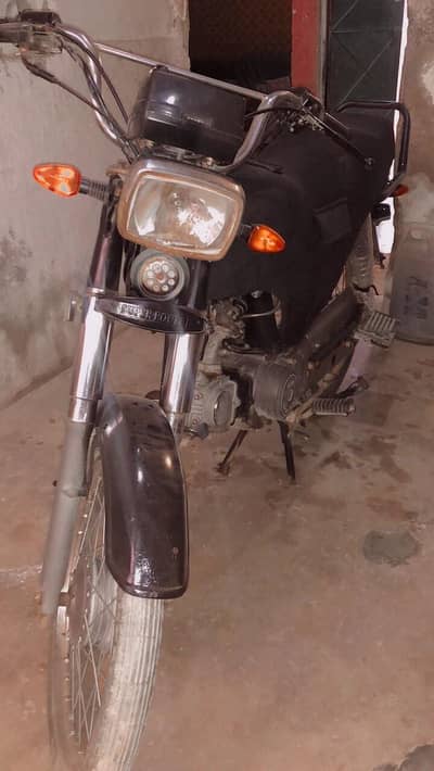 Super Power 70cc 10/10 Condition