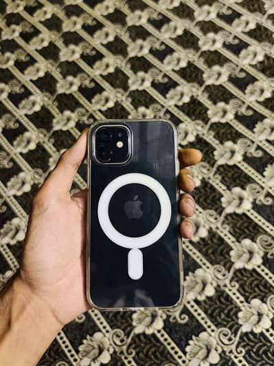 Apple iPhone 12