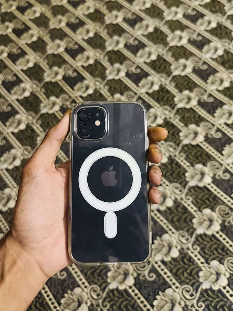 Apple iPhone 12 2