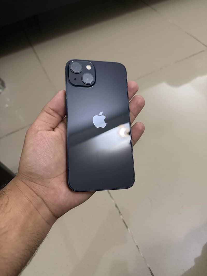 Apple iPhone 13 JV 0