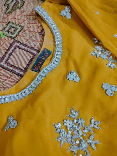 mehndi dress , shrara , ghrara , mehndi lehnga