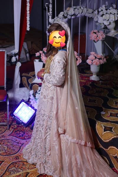 waleema maxi . worn only 4 hours