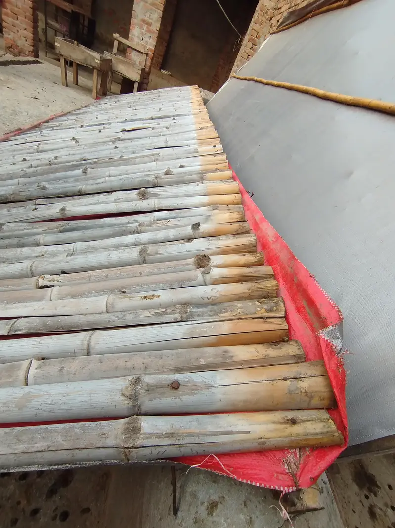 URGENT SALE bamboo shed roof 8x16 feet 2 piece double tarpal — photo 4