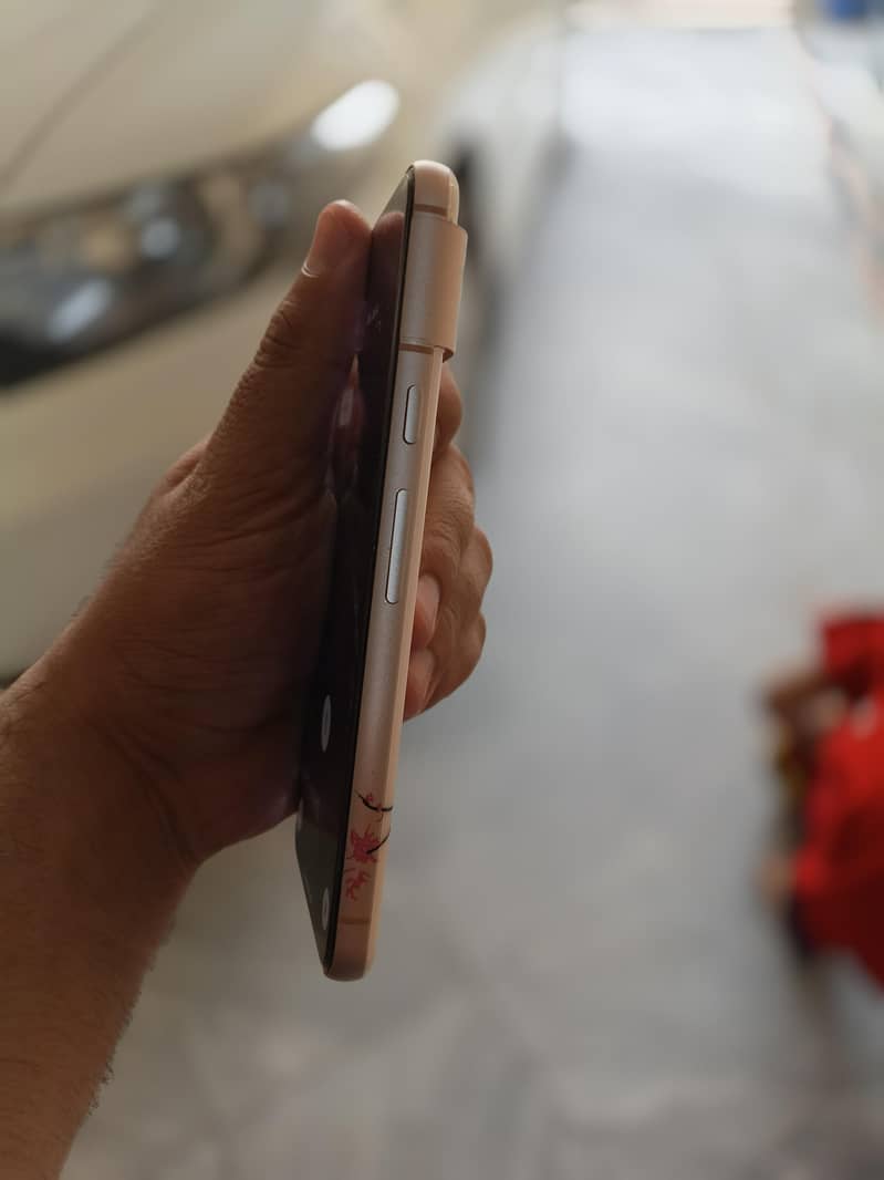 Google Pixel 8 5