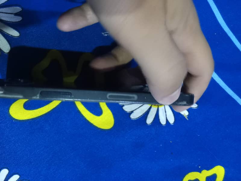 Apple iPhone 13 3