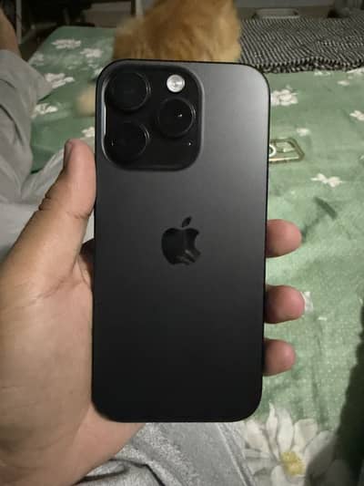 Apple iPhone 16 Pro