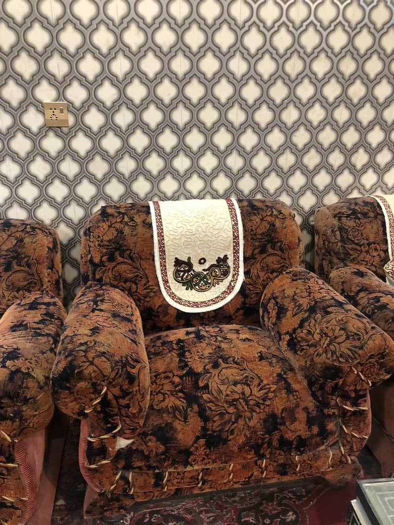 sofa set old | Chintoi Bed 3