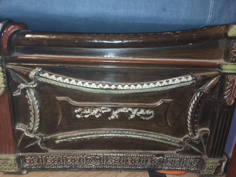sofa set old | Chintoi Bed 9