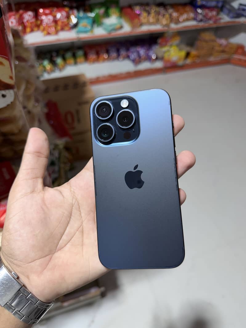 Apple iPhone 15 Pro 7