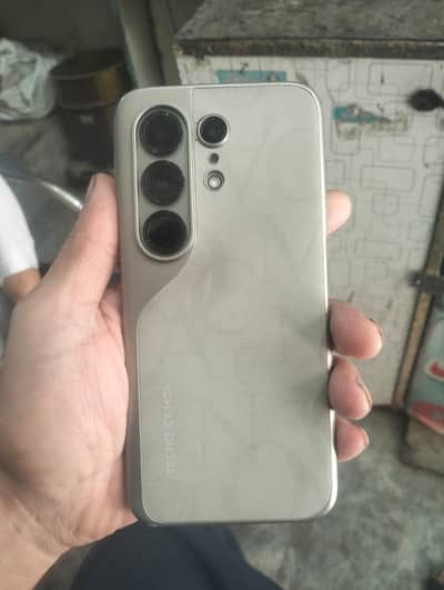 Tecno CAMON 15 Pro 8/256