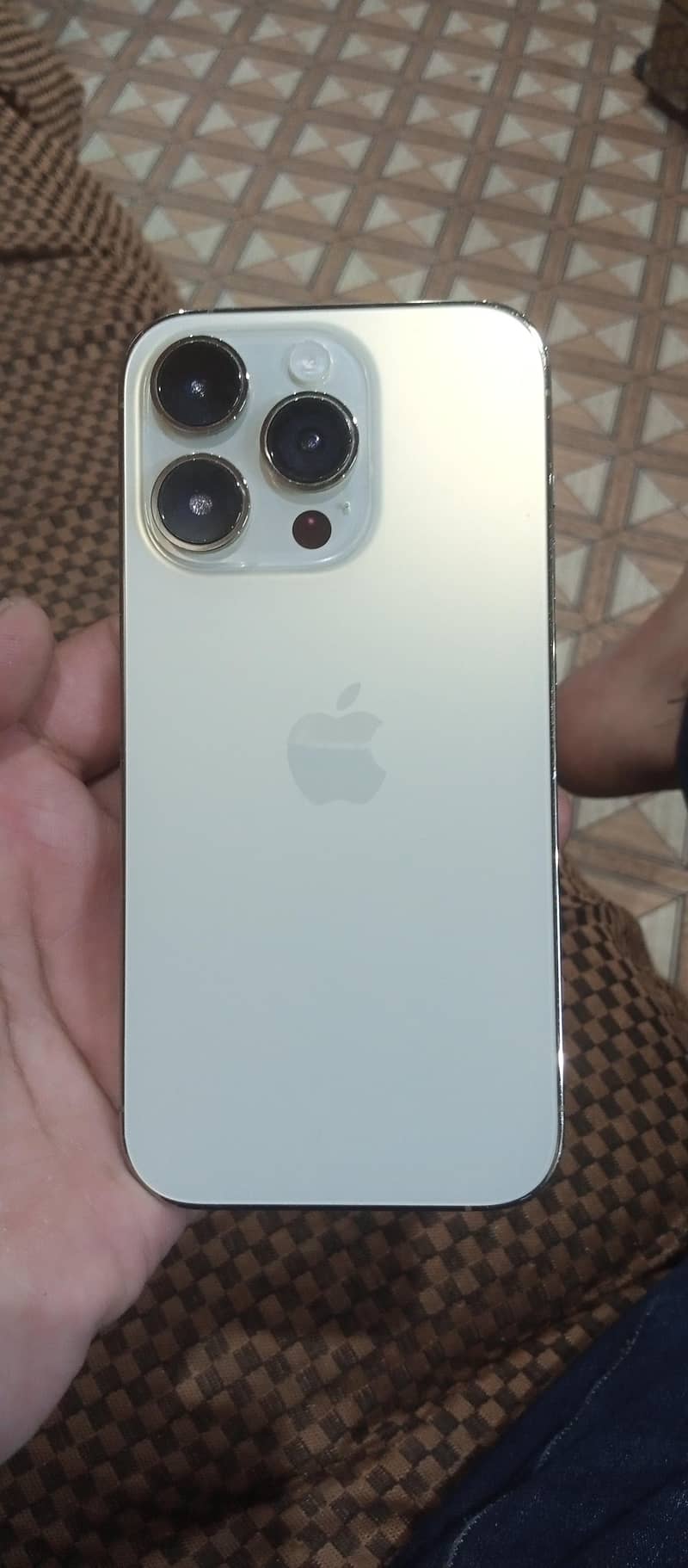 Apple iPhone 14 Pro 4