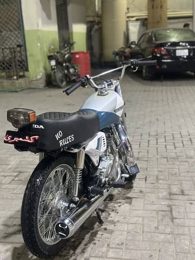 Honda 125 for salee!! 2012 model