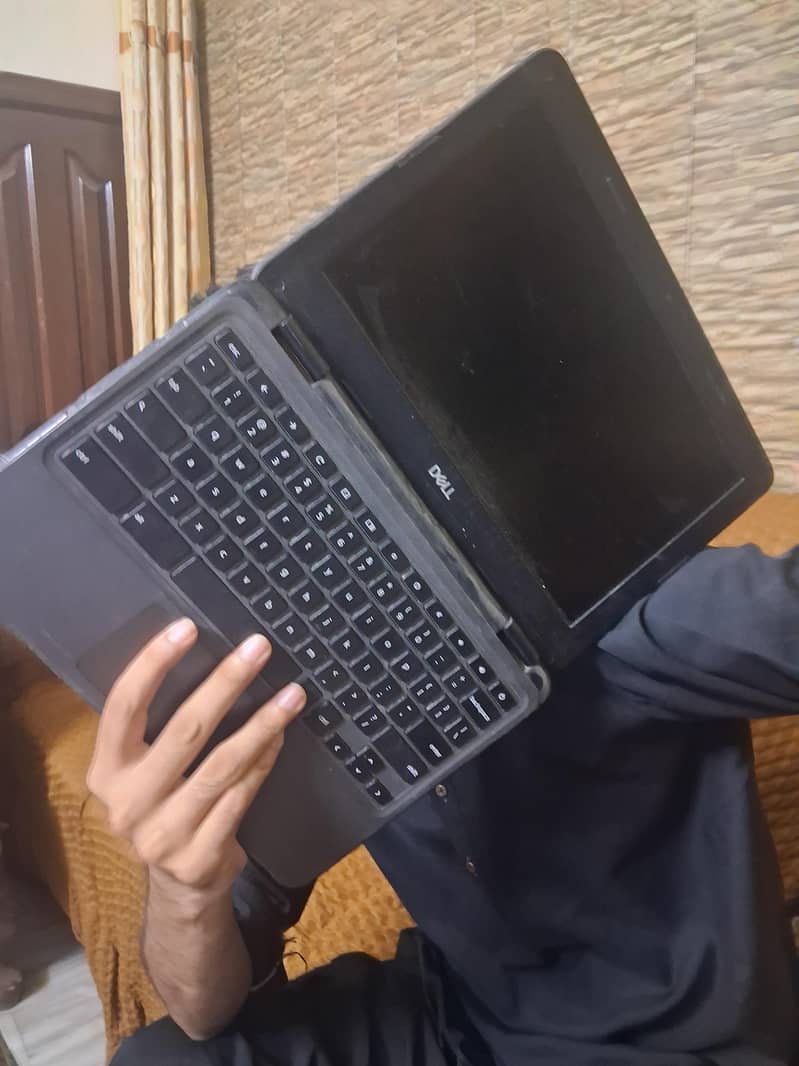 dell chrome book 7
