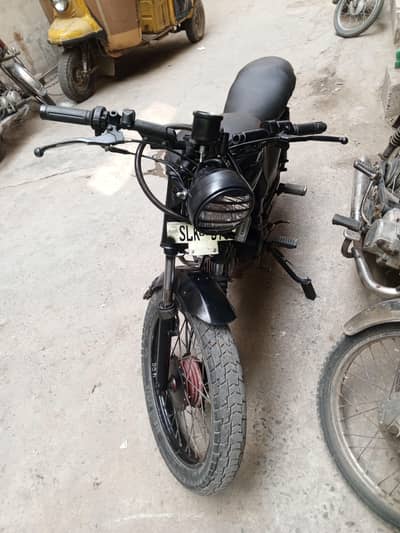 metro 70 cc converted into cafe racer