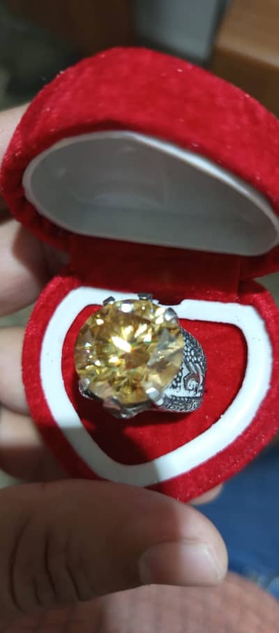 Moissanite Diamond (Lab Grown Diamond)