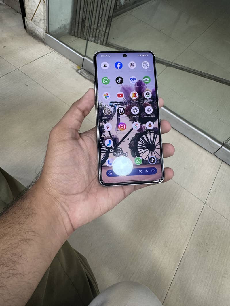 Google Pixel 8 Pro 6