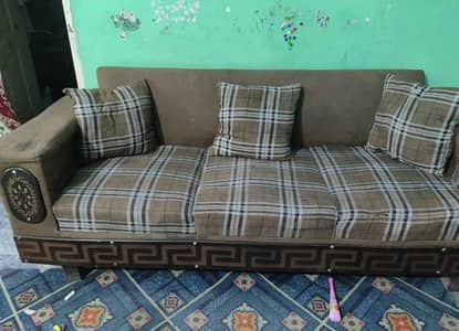 Sofa set