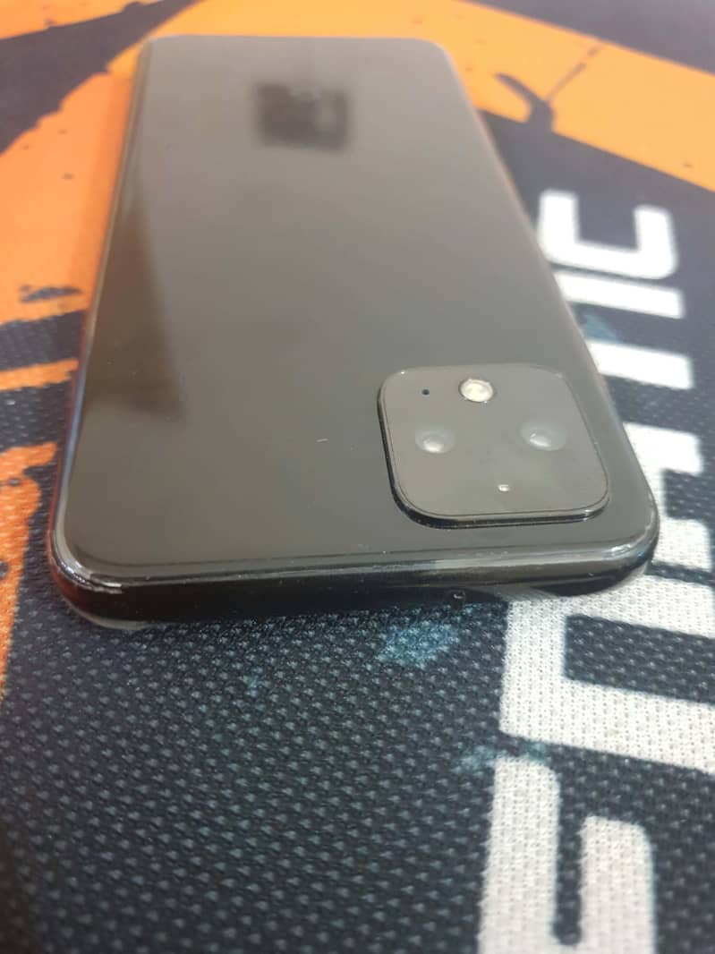 pixel 4 11