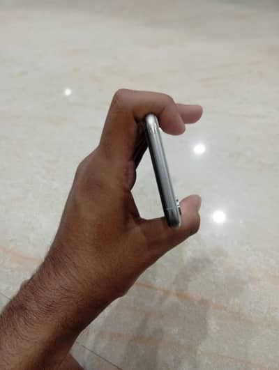 Apple iPhone XS