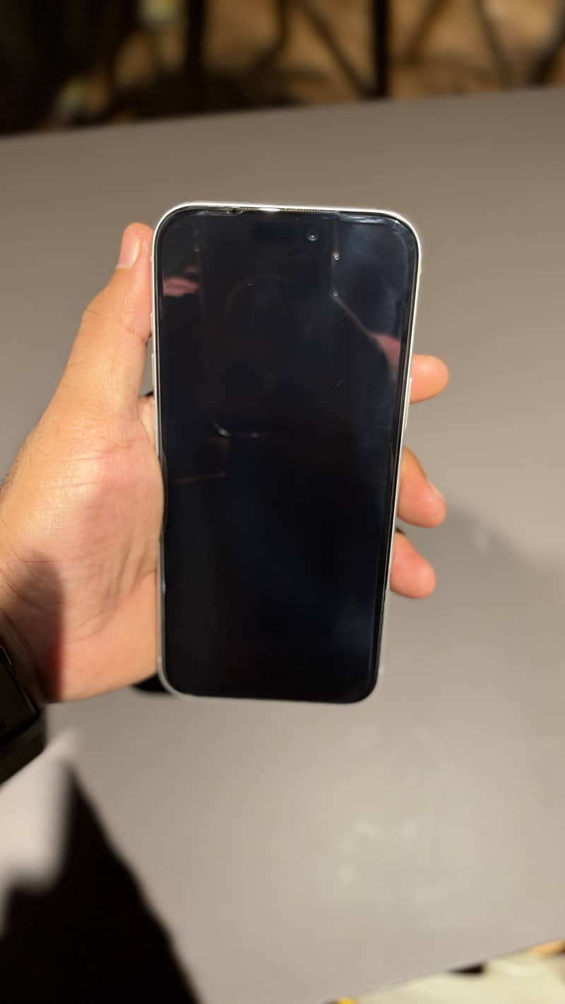 Apple iPhone 17 Pro Max 2