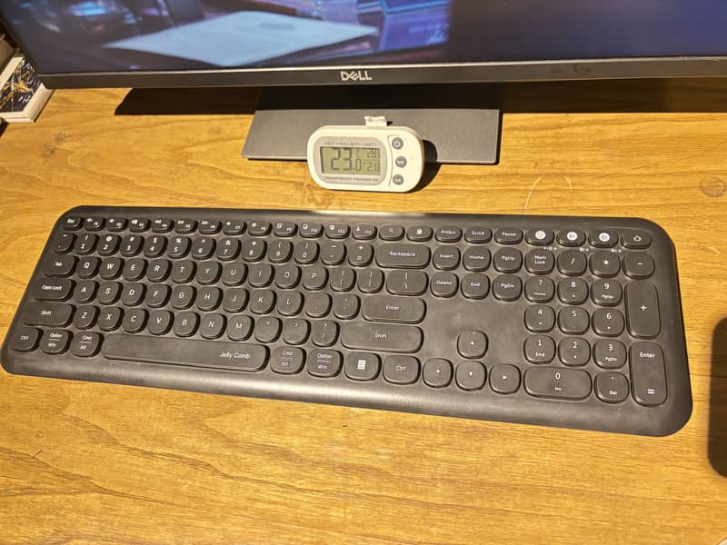 Jelly Comb Multi-connection Keyboard 1