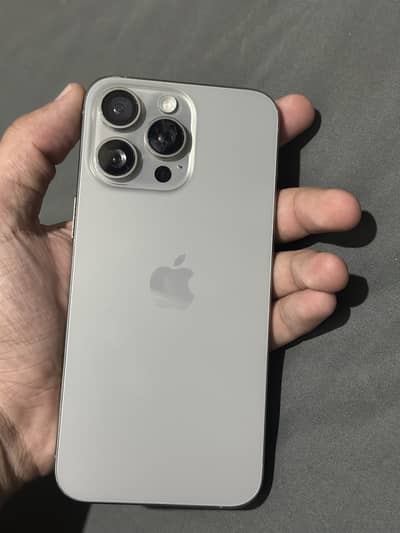 Apple iPhone 15 Pro Max