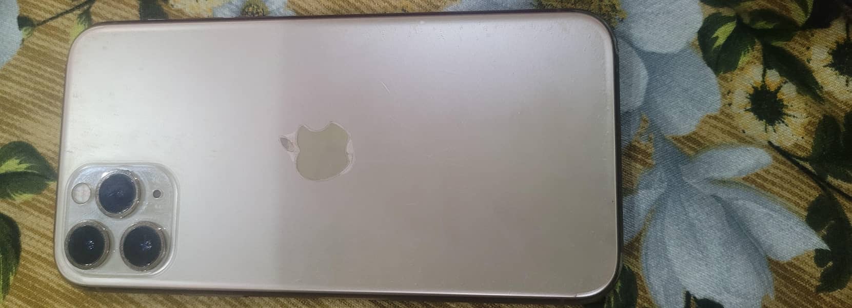 Apple iPhone 11 Pro 0