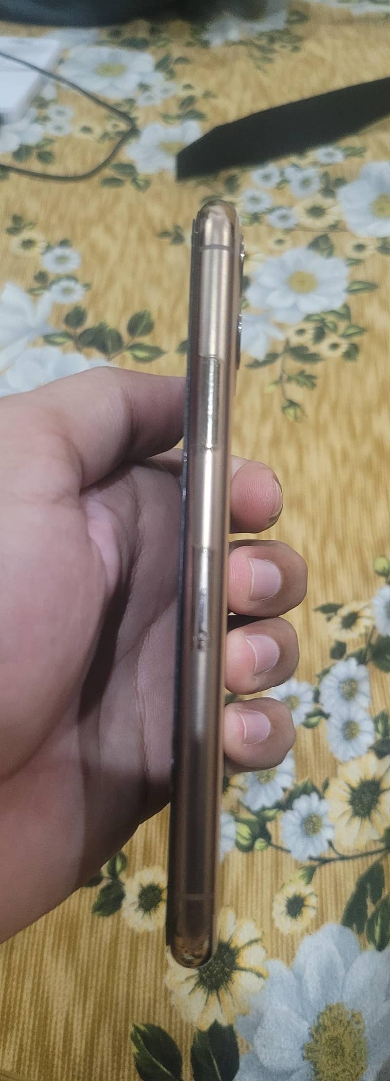 Apple iPhone 11 Pro 2