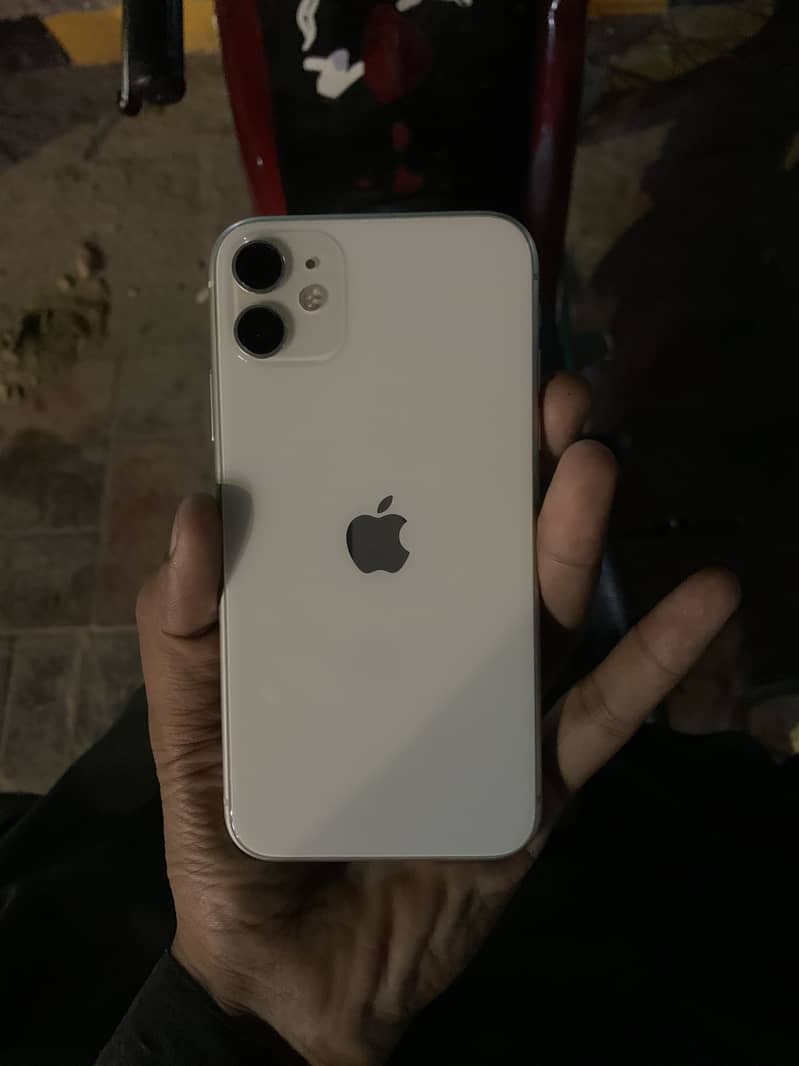 Apple iPhone 11 2