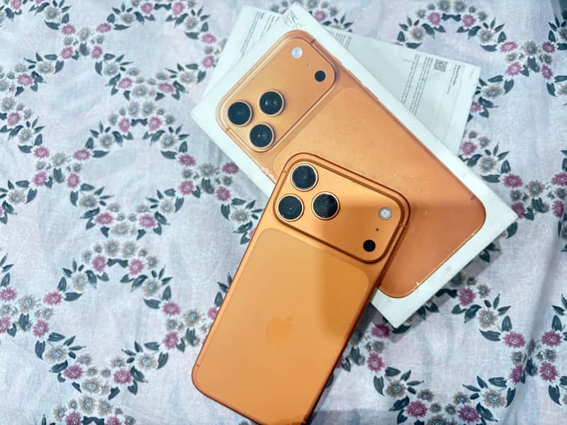 Apple iPhone 17 Pro Max 0