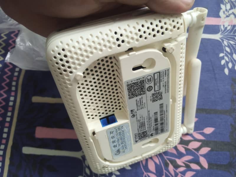 internet device 1