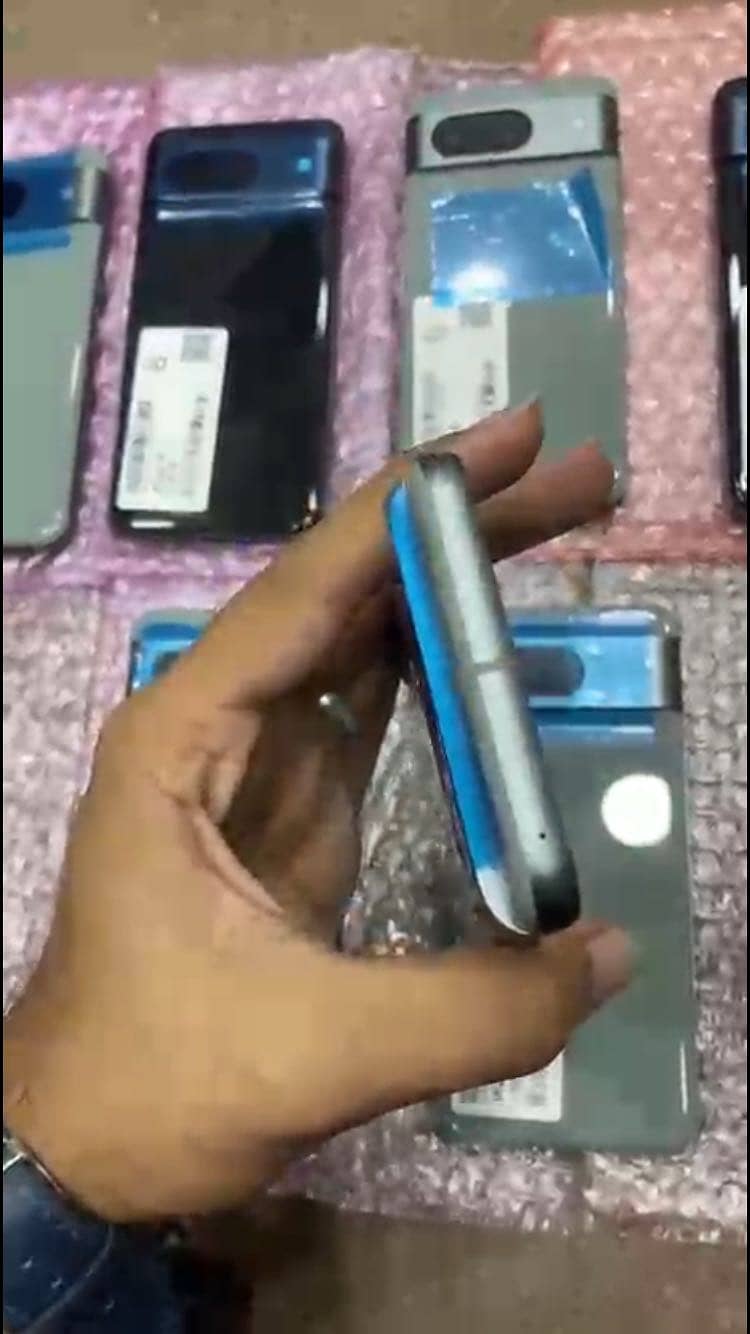 Google Pixel 8 2